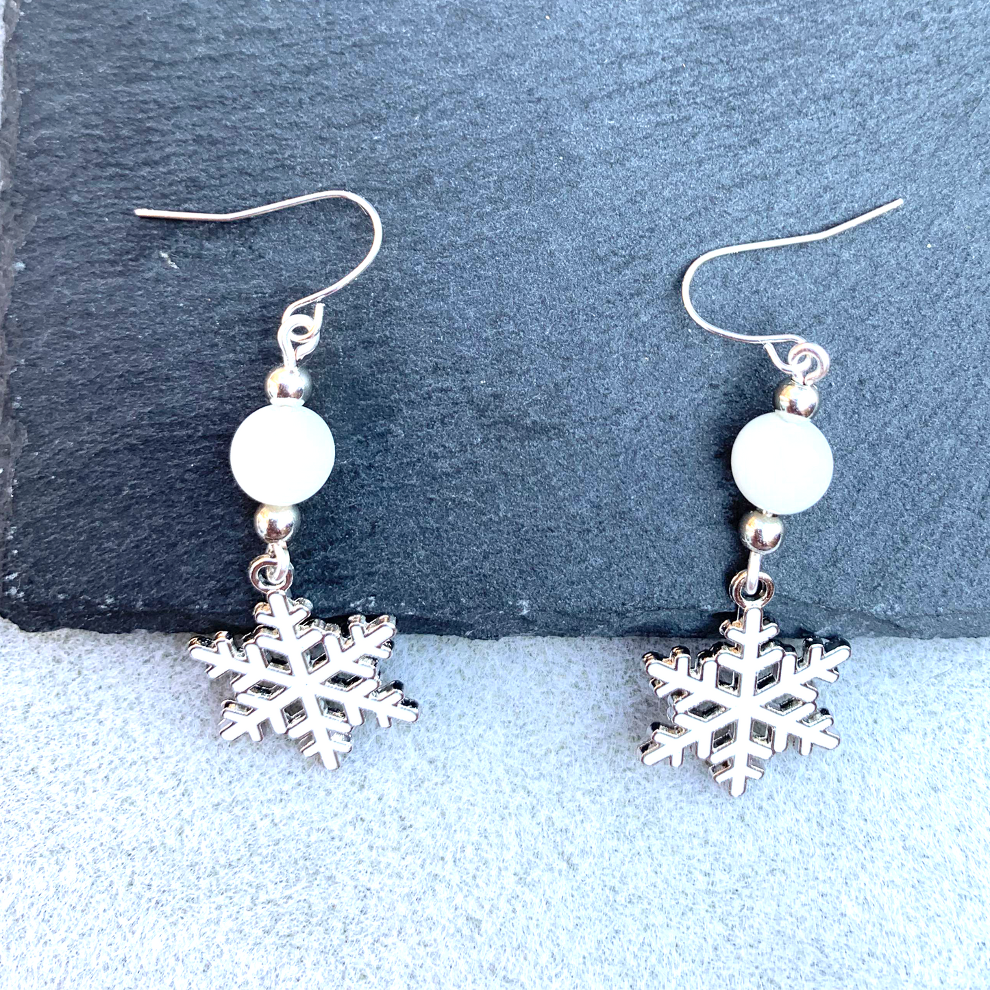 Trendy Christmas Snowflake Bead Earring